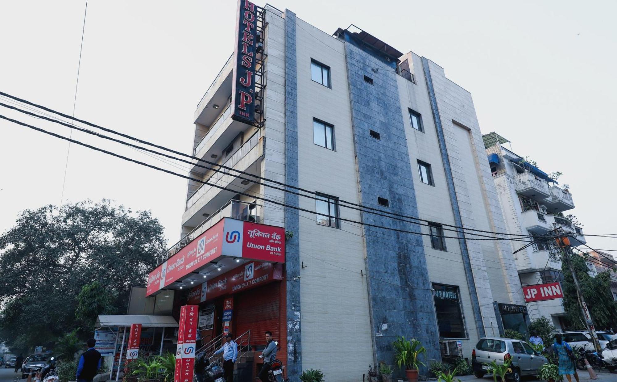 Hotel O J P Inn Near Patel Nagar Metro Station New Delhi Buitenkant foto