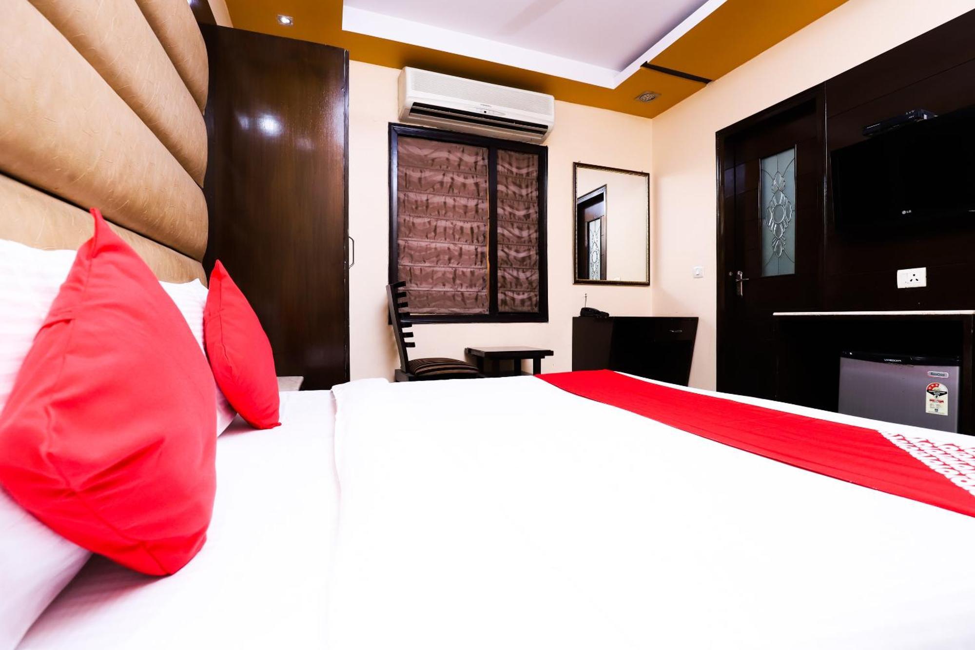 Hotel O J P Inn Near Patel Nagar Metro Station New Delhi Buitenkant foto