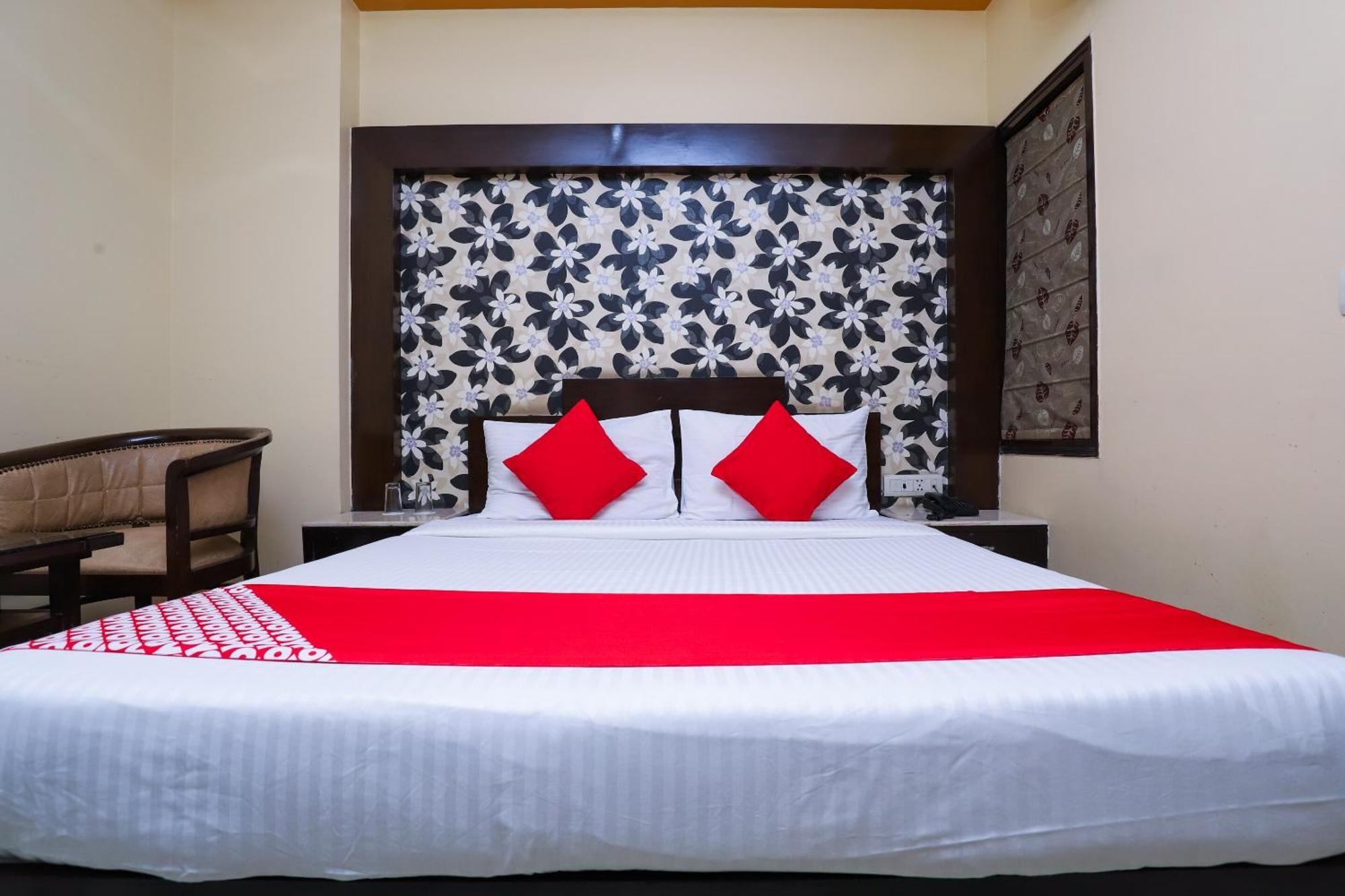 Hotel O J P Inn Near Patel Nagar Metro Station New Delhi Buitenkant foto