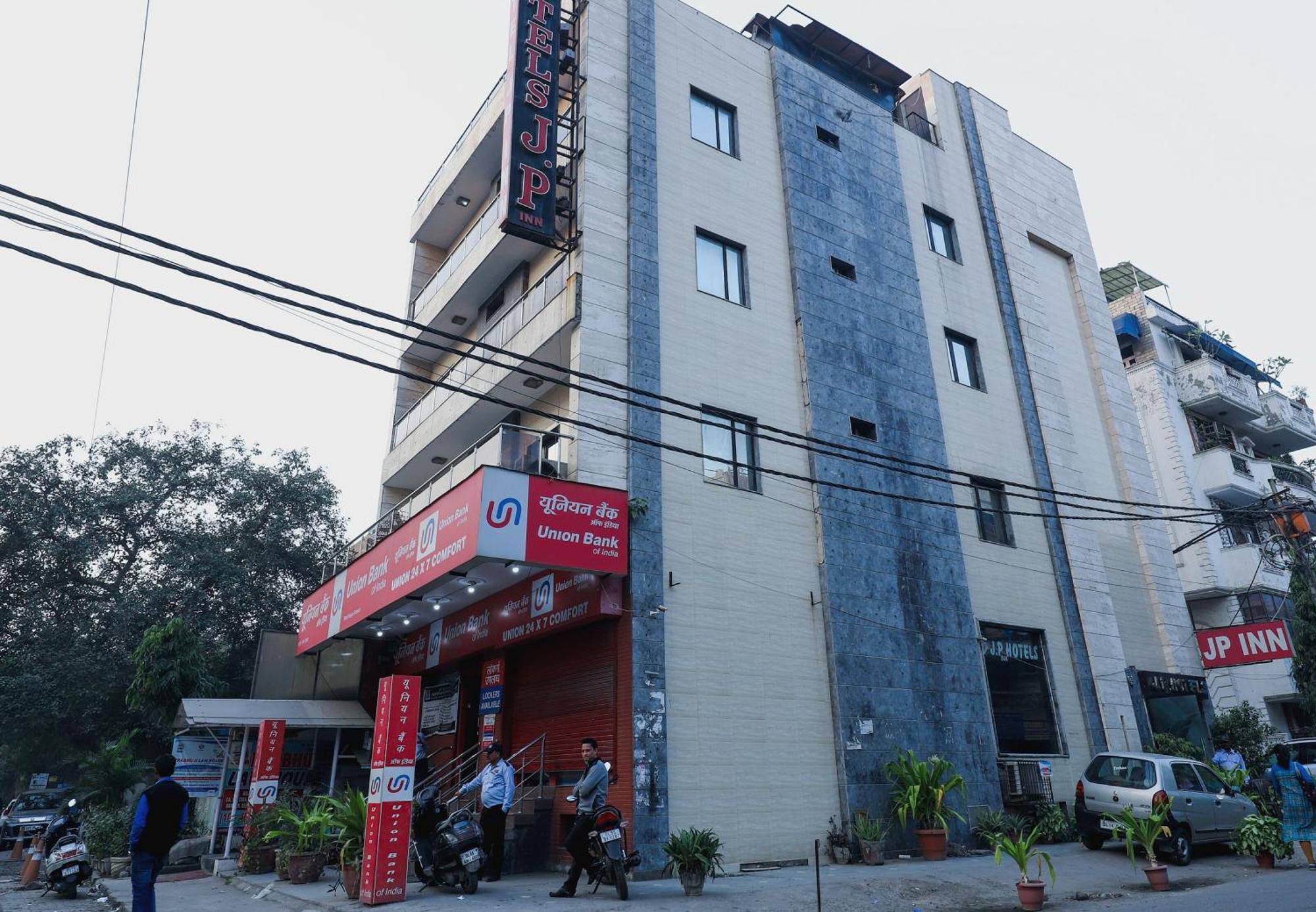 Hotel O J P Inn Near Patel Nagar Metro Station New Delhi Buitenkant foto